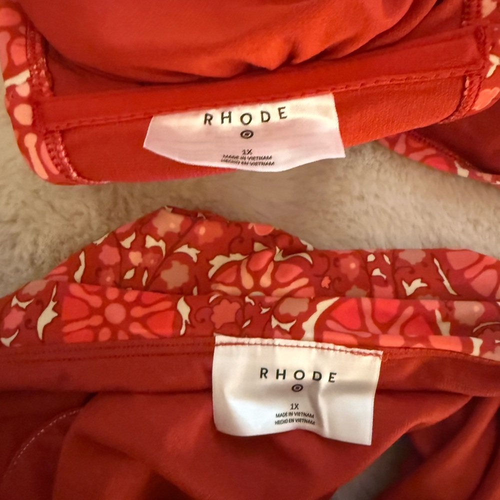 Red Patterned Bikini Set - Picture 4 of 4